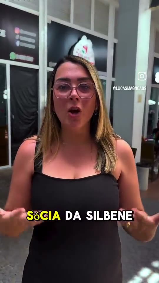 Sócia da Silbene gravando depoimento